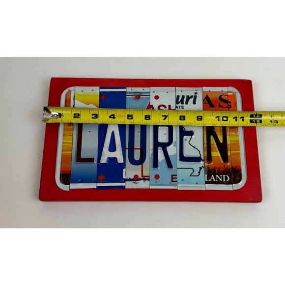 License Plate "Lauren" Folk Art Red Wood Backing Alaska - Picture 9 of 9